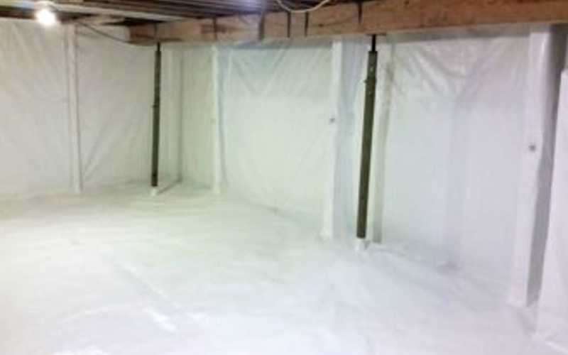 Crawl space encapsulation